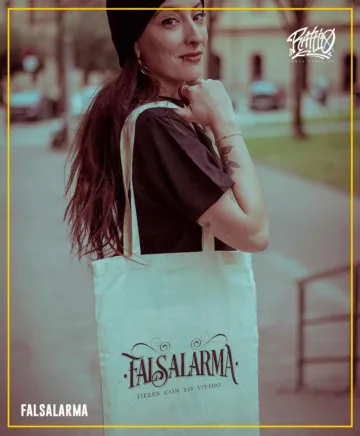 Tote Bag "Fieles con lo vivido"