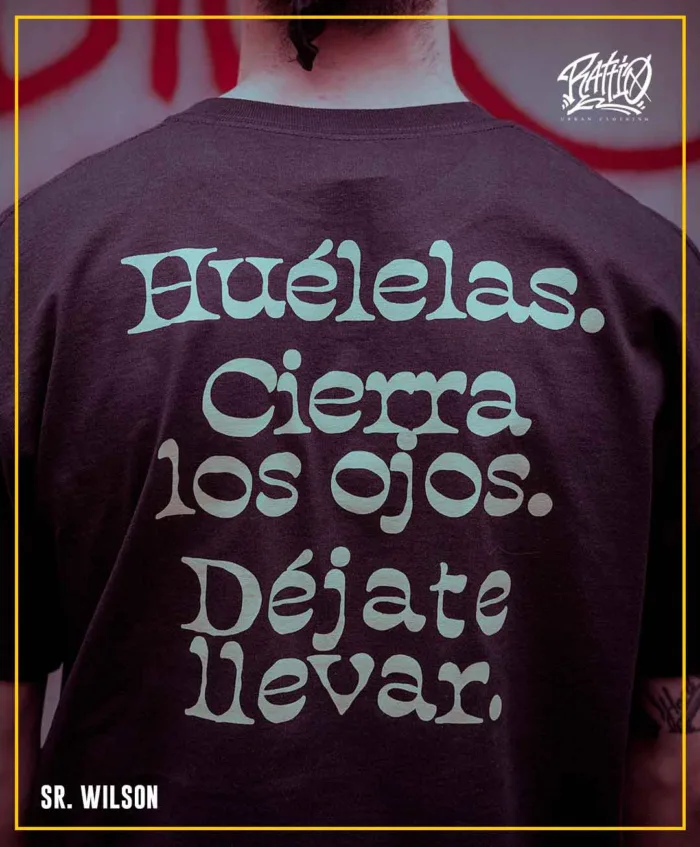 Camiseta Sr Wilson "4 Flores" - Imagen 2
