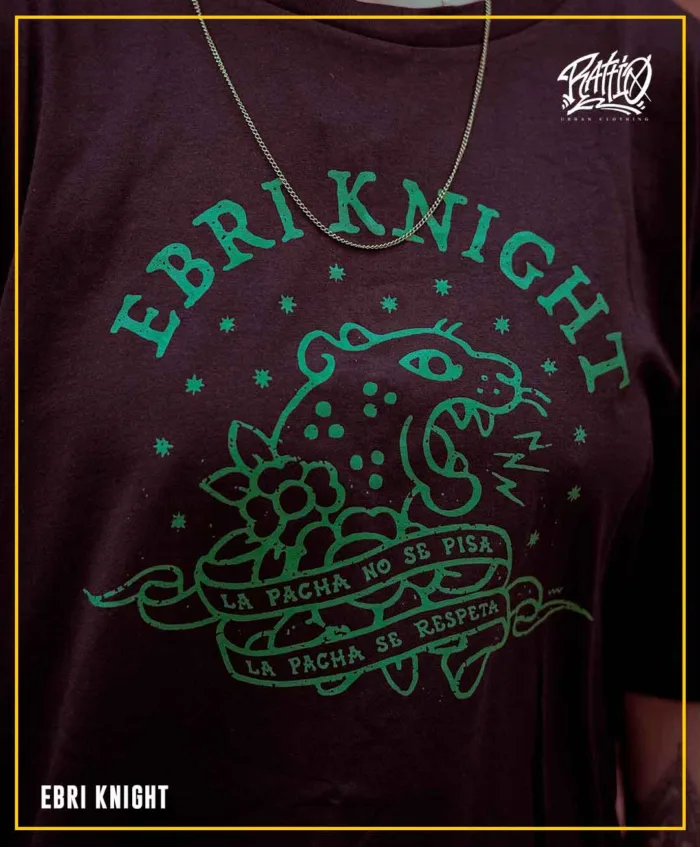 Camiseta "La Pacha" Ebri Knight - Imagen 2